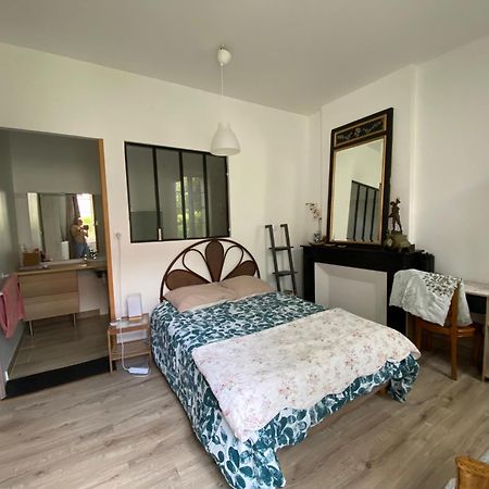 Au Jardin Y Bed and Breakfast Moissac Buitenkant foto